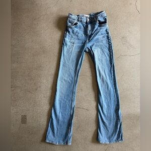 Zara Jeans Light Wash (size 10)